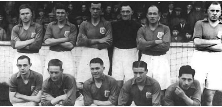 leeds squad photo 1936-1937