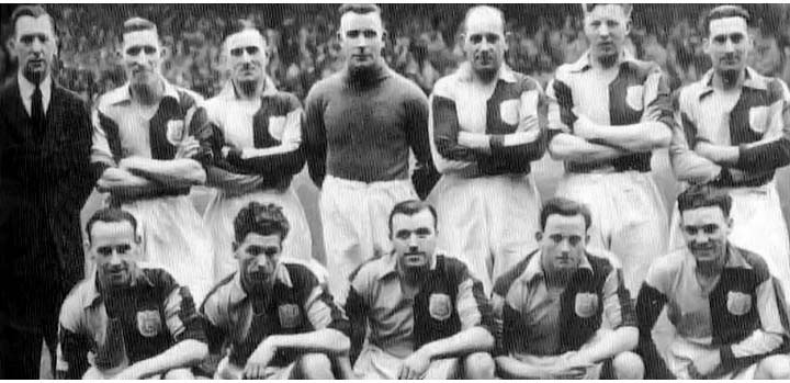 leeds squad photo 1944-1945